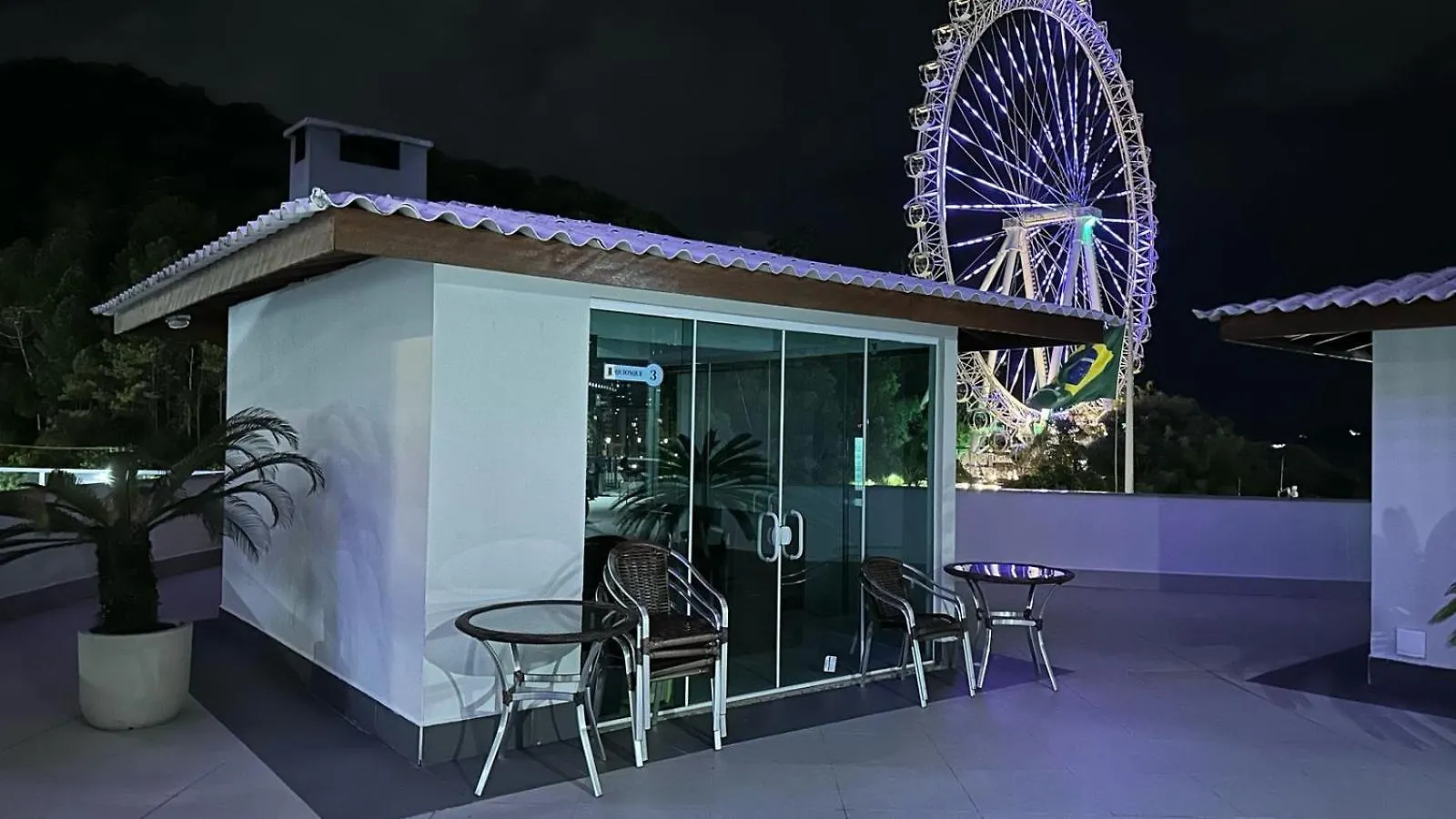 Flat Dubai - Frente Roda Gigante - Piscina Frente Mar - Excepcional Balneário Camboriú Brazylia