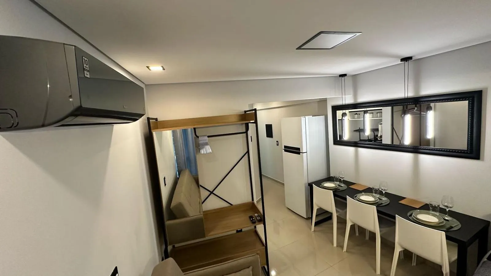 Flat Dubai - Frente Roda Gigante - Piscina Frente Mar - Excepcional Balneário Camboriú Brazylia